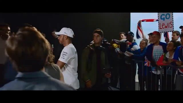 BOSE + Формула-1 - Не отвлекайся! Включи внимание. смотреть онлайн