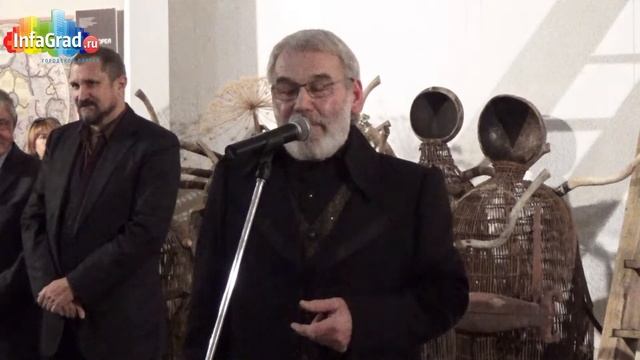 В Архангельске открылась выставка Сергея Сюхина смотреть онлайн