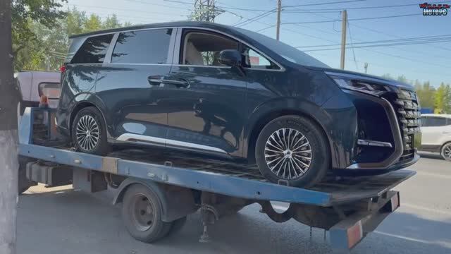 Denza D9 - для клиента.