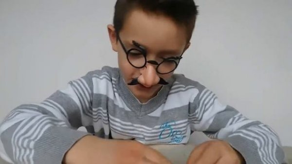 УЖАС! РАЗРЕЗАЕМ человека! Лео хирург ОРГАНЫ Что у нас внутри ! Cut the man! BODIES What's inside