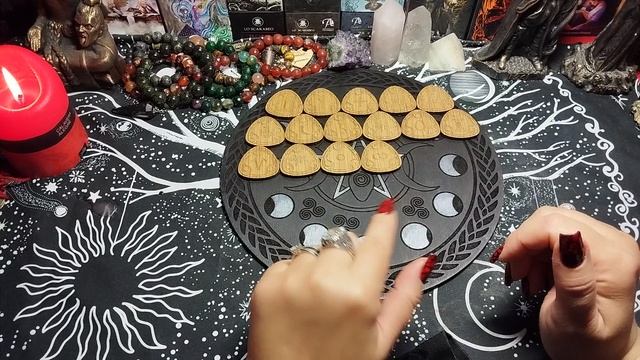 Чьи завистливые глаза за вами наблюдают Кто вам вредит смотреть онлайн