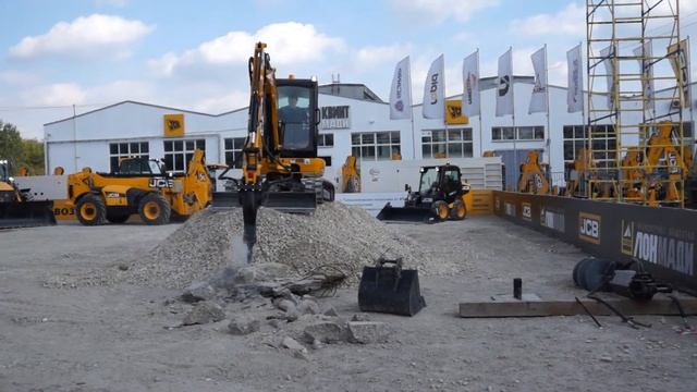 JCB 8035 смотреть онлайн
