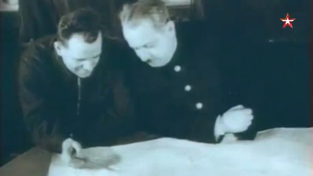 Легенды армии. Иван Папанин. Смотрите 29 сентября в 19:40 смотреть онлайн