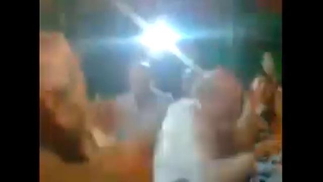 جنبلاط يرقص смотреть онлайн