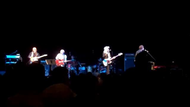 Walk Like an Egyption -Grand Hotel (The Bangles Cover) смотреть онлайн