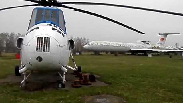 Ми-4 Вертолет в музее Ульяновска Mi-4 Helicopter смотреть онлайн
