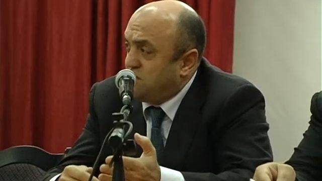 Мурад Гаджиев на встрече с общественностью смотреть онлайн