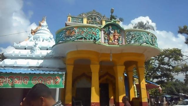 Mystery of Sakhigopal Temple Puri Travel Video in Bengali смотреть онлайн