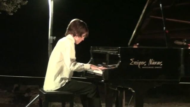 Александр Скрябин. Две поэмы ор.32 (Fis-dur,D-dur) смотреть онлайн
