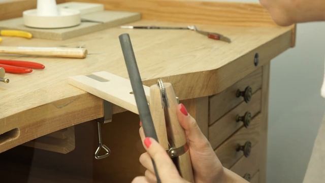 Ring Clamp Hinge And Wedge смотреть онлайн