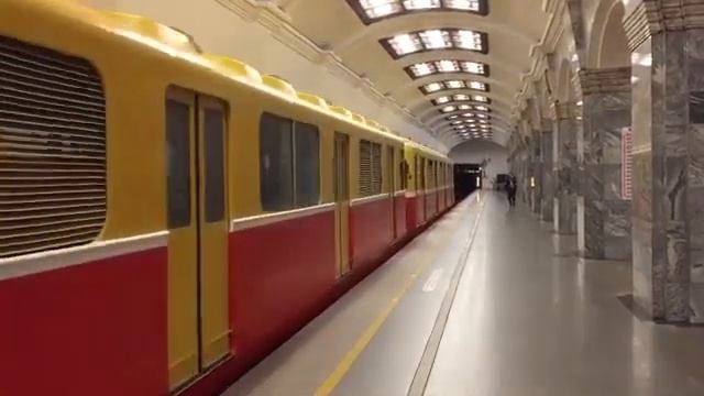 Перегонка Контактно-аккумуляторного электровоза 