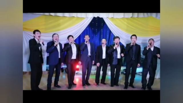 "Ыллыаҕыҥ, доҕоттоор, сахалыы дьиэрэтэн" эр дьоҥҥо ырыа күрэҕин кыайыылаахтара смотреть онлайн