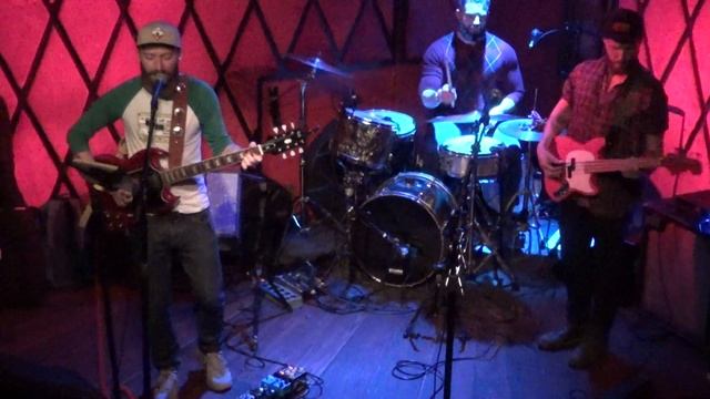 Jonah Tolchin @The Rockwood Music Hall, NYC 5/12/22 Josephine смотреть онлайн