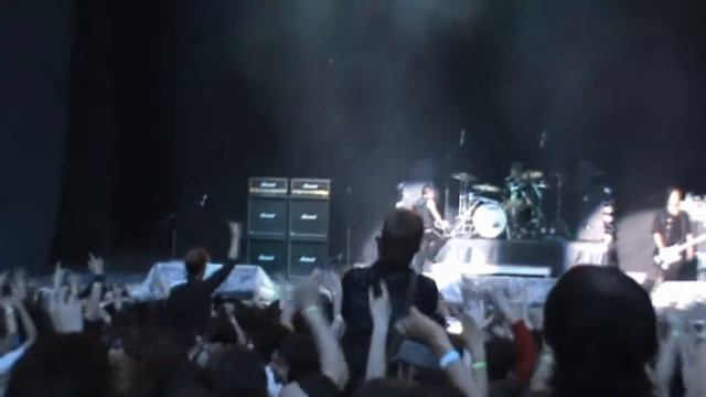 Papa Roach in Moscow - Alive ,dead cell (зеленый театр) смотреть онлайн