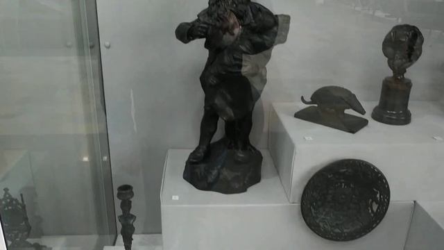 23.03.19г.Екб.,Сходили с дочкой в музей изобразительных искусств , действие в трёх частях! смотреть онлайн