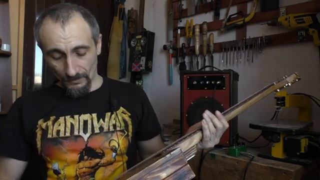 Сигарбокс гитара от Макса Чегодаева смотреть онлайн