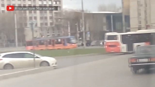 Пермь, автобусный маршрут 4 // 1.05.2021 // Владислав Малыгин смотреть онлайн