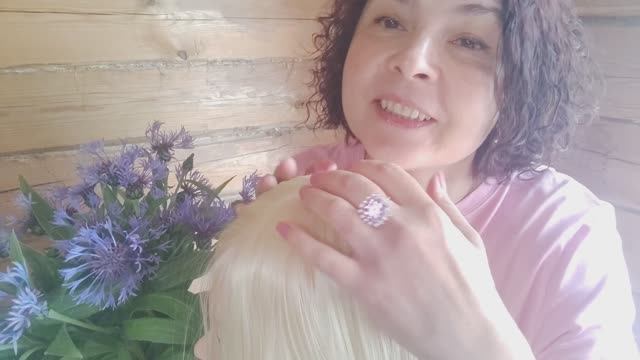 АСМР Поухаживаю за тобой Сделаю нежный массаж . тихий шепот о спокойной жизни на даче смотреть онлайн