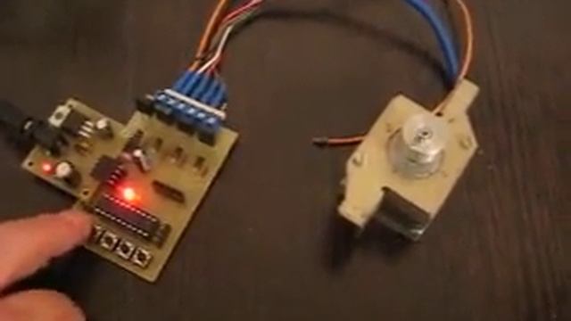 Контроллером для проверки шаговых двигателей смотреть онлайн