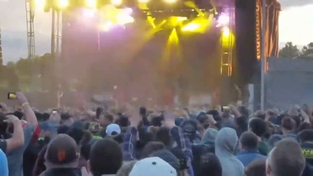 Carolina Rebellion 2017! Sum 41! Still Waiting Live! смотреть онлайн