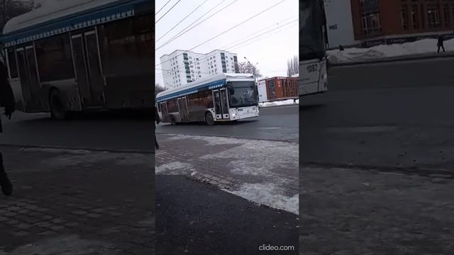 город уфа новый троллейбус уттз горожанин едет на автоходом без проводов 1 марта 2022. прогулка в г смотреть онлайн