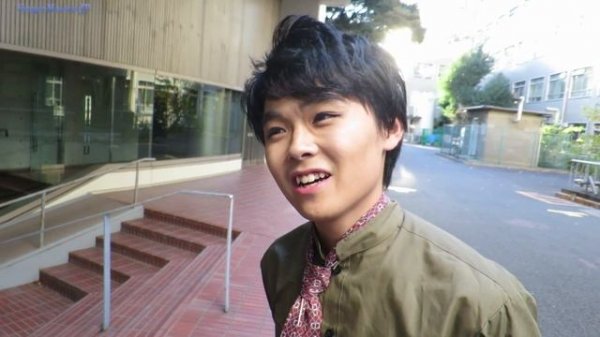 Японец год жил в России. У русских два характера