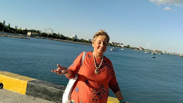 Землю обмотали тоненькие нити