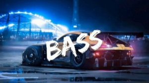 Басс в машине долбит так что стëкло трескается 💀