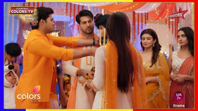 Suhaagan EP 311 Promo: Gharwalo Ne Ek Sath Ki Pooja, Bindiya Ne Krish Ko Lagaya Tika смотреть онлайн