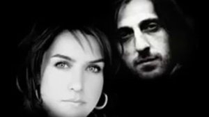 Kazim Koyuncu & Sevval Sam - Ben seni sevdigimi Dunyalara Bildirdim