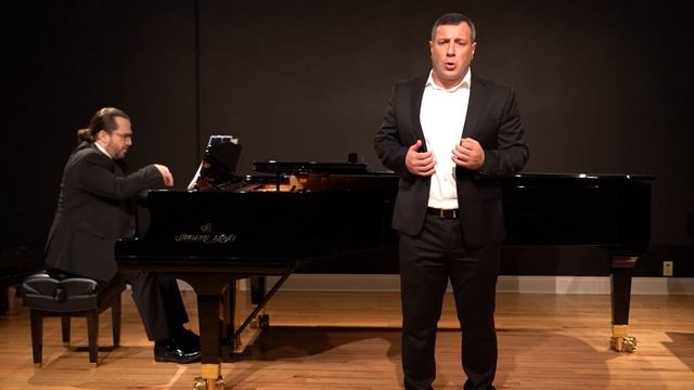 Beka Goginashvili - Bellini "A Te O Cara" accompanist: Merab Ebralidze смотреть онлайн