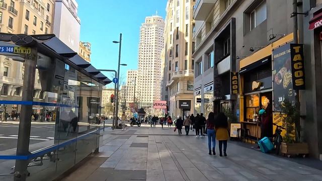 [4K HDR] 🇪🇸 SPAIN WALKER / WALKING TOUR 🚶♂️ GRAN VIA PLAZA DE ESPANA MADRID смотреть онлайн