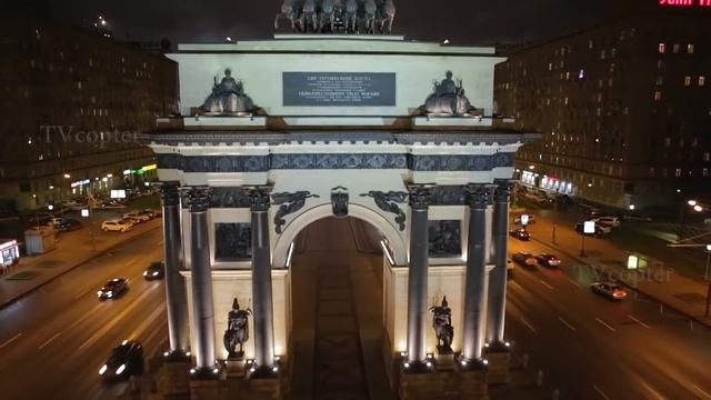 MOSCOW NEVER SLEEPS МОСКВА НИКОГДА НЕ СПИТ