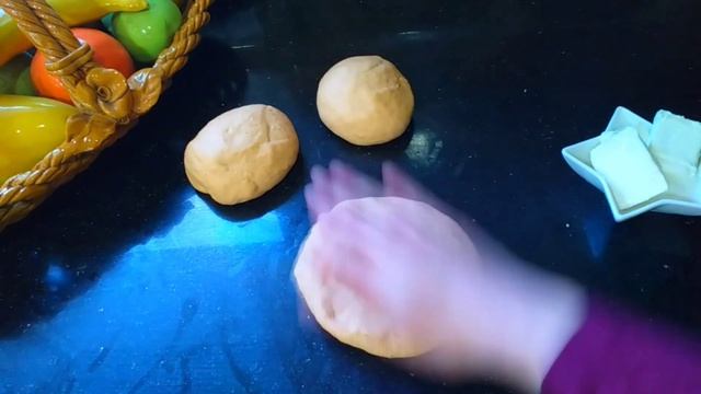 خبز علي شكل يقطينcitrouille 🎃/خبز خفيف قطني محشي بالجبن و لذيذ جدا👌مطبخ لوان lawan cuisine смотреть онлайн