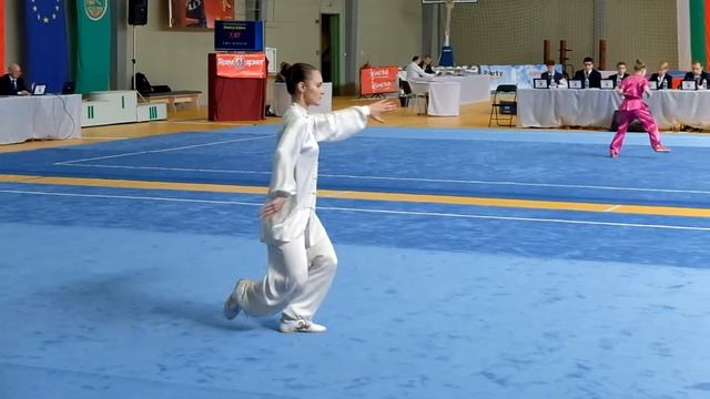 Ян ши тайцзицюань. Дарья Демченко / Yang shi Taijiquan - Darya Demchenko смотреть онлайн