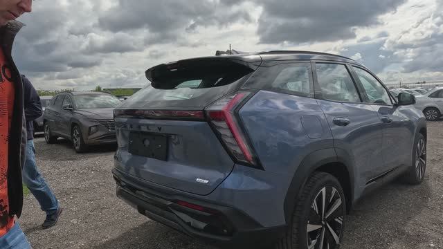 ДЖИЛИ АТЛАС В МАКСИМАЛЬНОЙ КОМПЛЕКТАЦИИ! Во сколько обошелся новый GEELY ATLAS 2024 FLAGSHIP SPORT смотреть онлайн