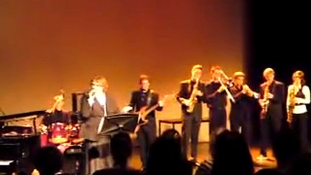 Koops' Combo ft. Yvonne Janssen - Groovy Sound (Live @ ICO, Assen) смотреть онлайн