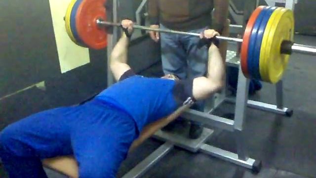 Asmir Kolasinac bench press смотреть онлайн