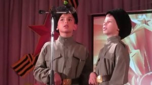 Песня Мы с тобой КАЗАКИ. Исполняют Богдан  и Егорка !