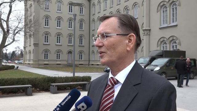 Prvi poveljnik šole za podčastnike polkovnik v pokoju Andrej Kocbek смотреть онлайн