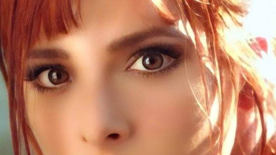 ---Mylène Farmer---Falling in love Moment Dance--- смотреть онлайн