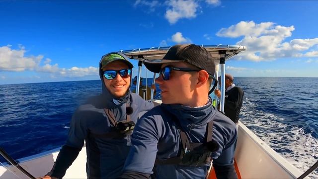 Un leurre énorme pour pêcher le géant exotique du grand large en Guadeloupe !! смотреть онлайн