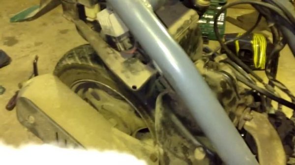 Ремонт и стайлинг ушатанной Honda Dio 27