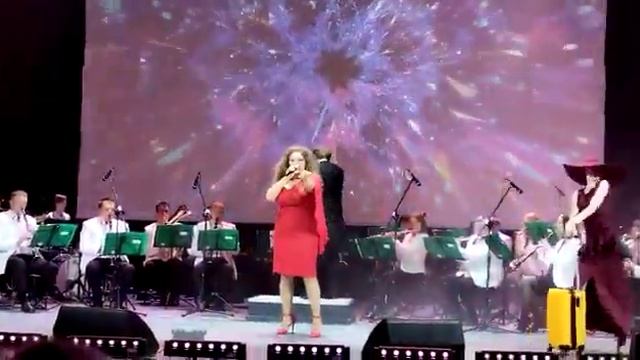 Зыликова Сандра - Качается вагон смотреть онлайн
