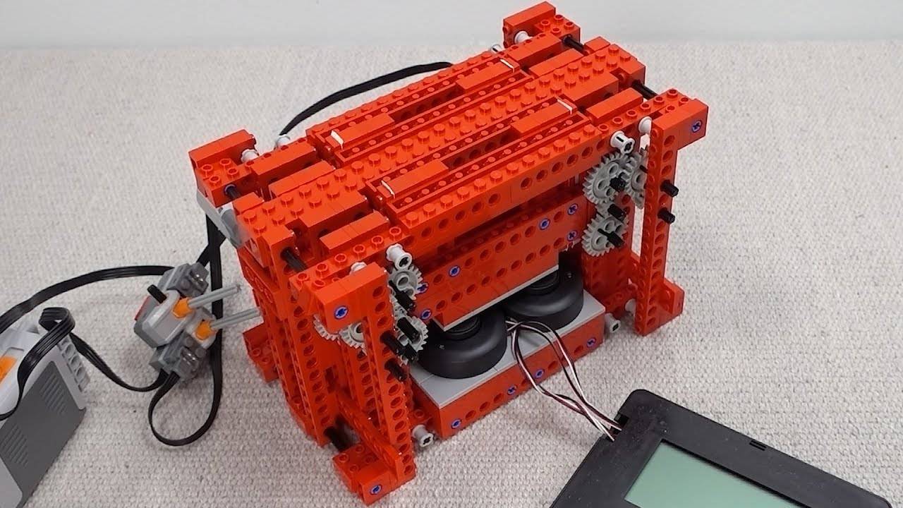 2,5 часа сборки пресса LEGO (без слов) смотреть онлайн