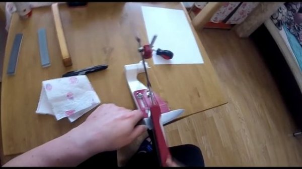 Точилка ЖУК. Заточка кухонного ножа из N690 на карбиде кремния от Grinderman.