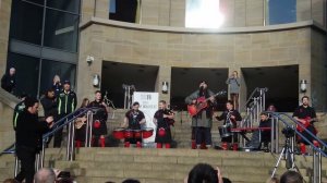 Leave a Light On, Tom Walker, Red Hot Chilli Pipers, Glasgow 2019