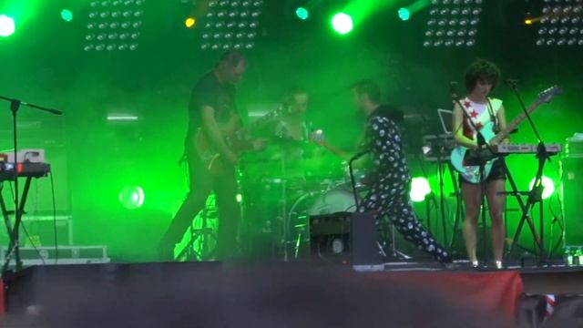 Monika Brodka - Niagara Falls @ Coke Live Music Festival 2013 смотреть онлайн