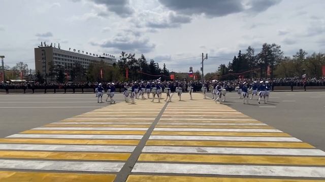 Девушки с барабанами… смотреть онлайн
