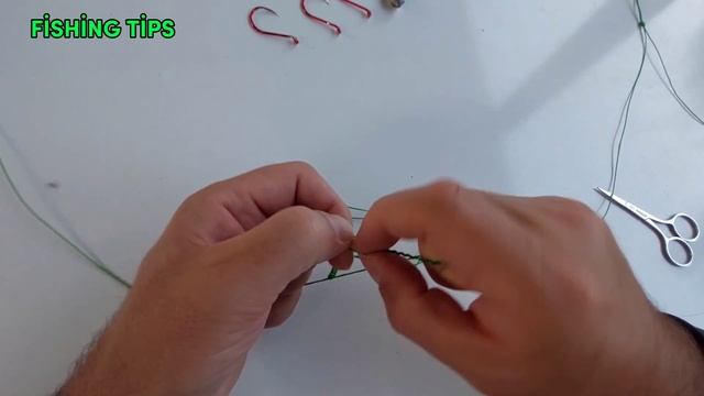 How To Make A Fishing Rig With Three Hooks - Surf Fishing Rig Setup смотреть онлайн